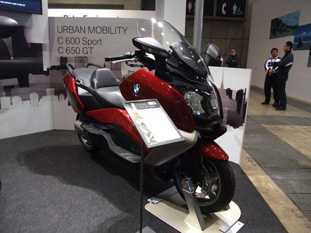 楽々快適クルーズが楽しめるマキシスクーター BMW C650GT日本デビュー